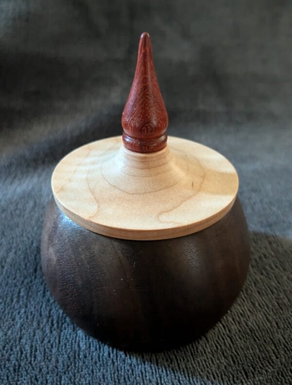 Small covered finial box