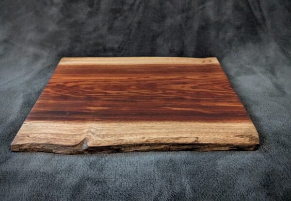 Small acacia serving board